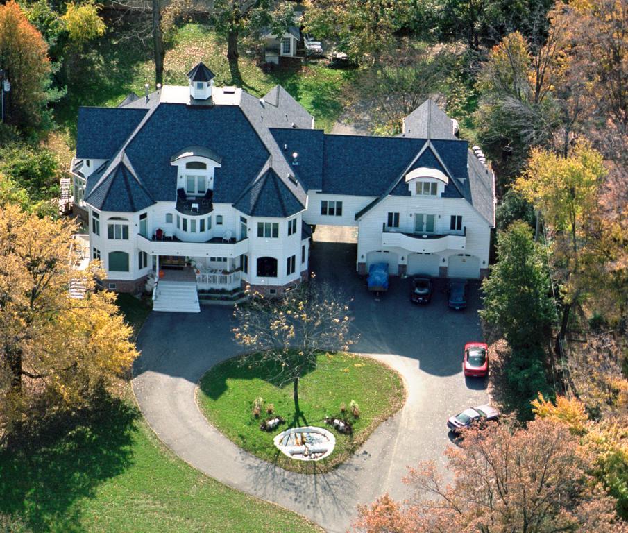 The Columbia Inn At Peralynna מראה חיצוני תמונה